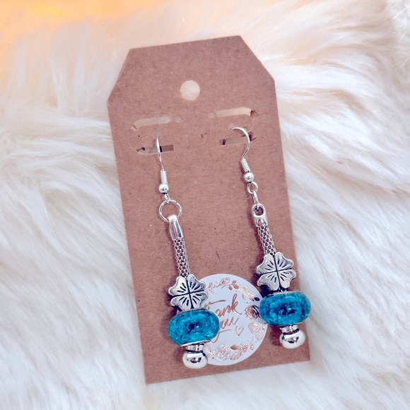 NEW:SOUL_Embellish’s Handcrafted Lucky 4-Leaf🍀Dangle Earrings St.Patrick’s Day - Picture 4 of 14